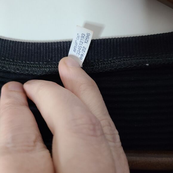 Aerie Ribbed Fitted Cropped Athletic Top Grey Womens - Picture 3 of 4